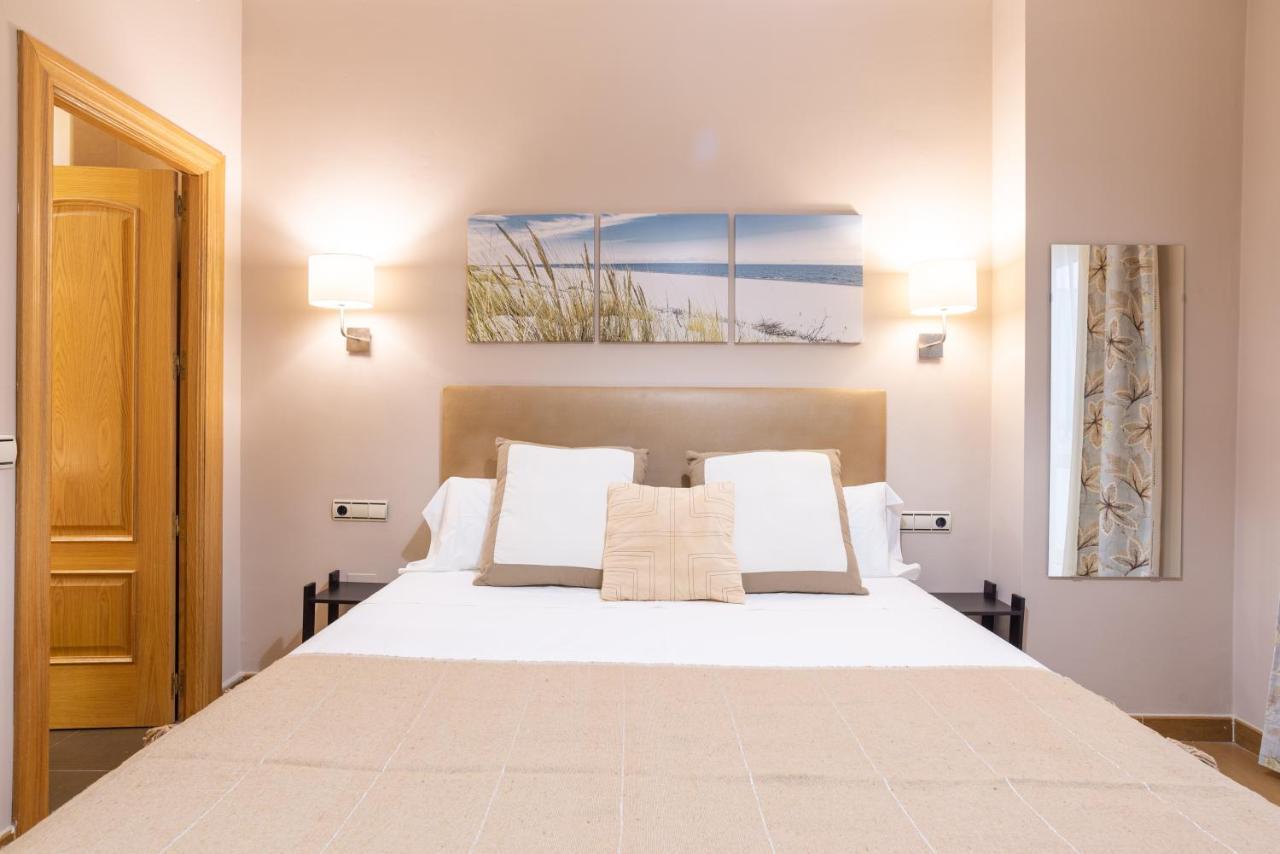 Dobo Malaga Puerto Apartment Exterior photo