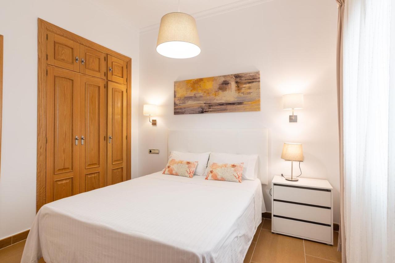 Dobo Malaga Puerto Apartment Exterior photo