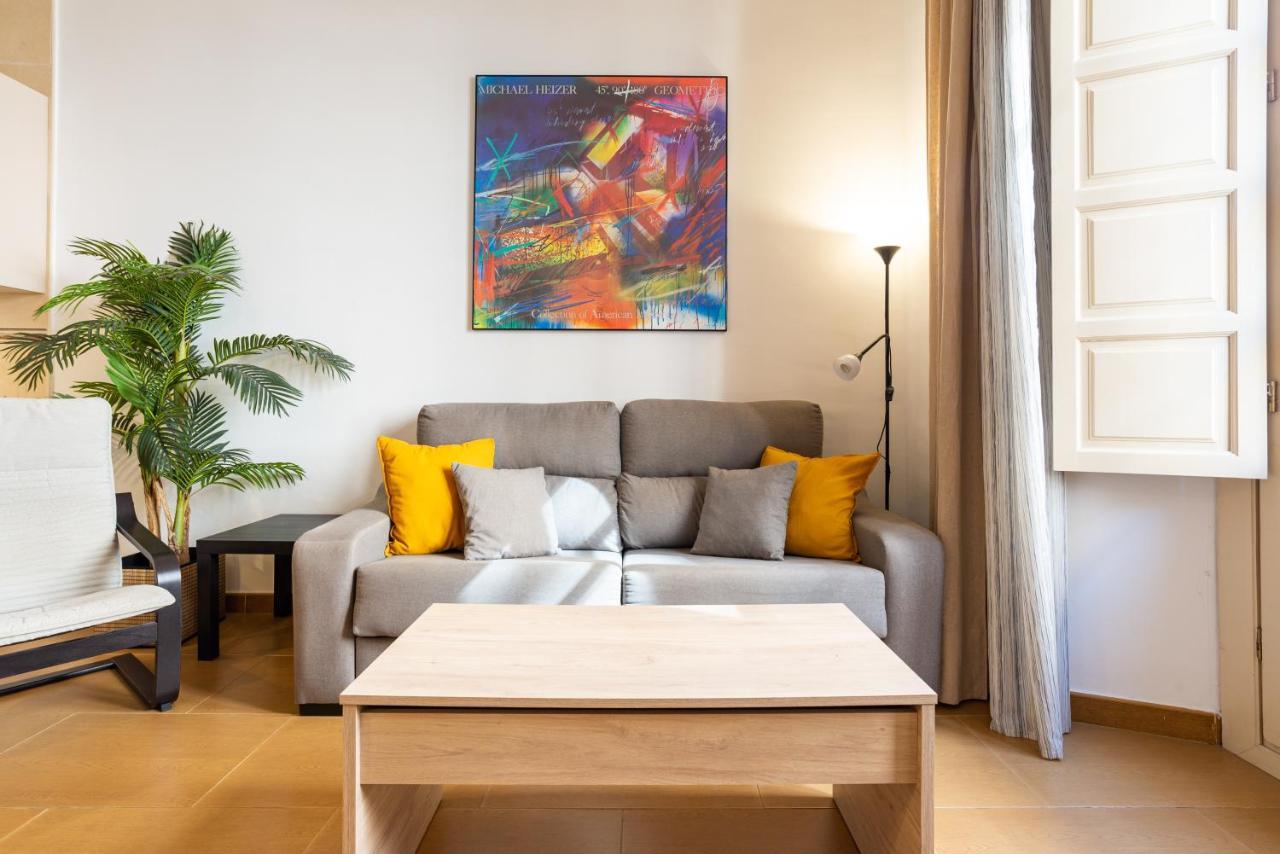 Dobo Malaga Puerto Apartment Exterior photo