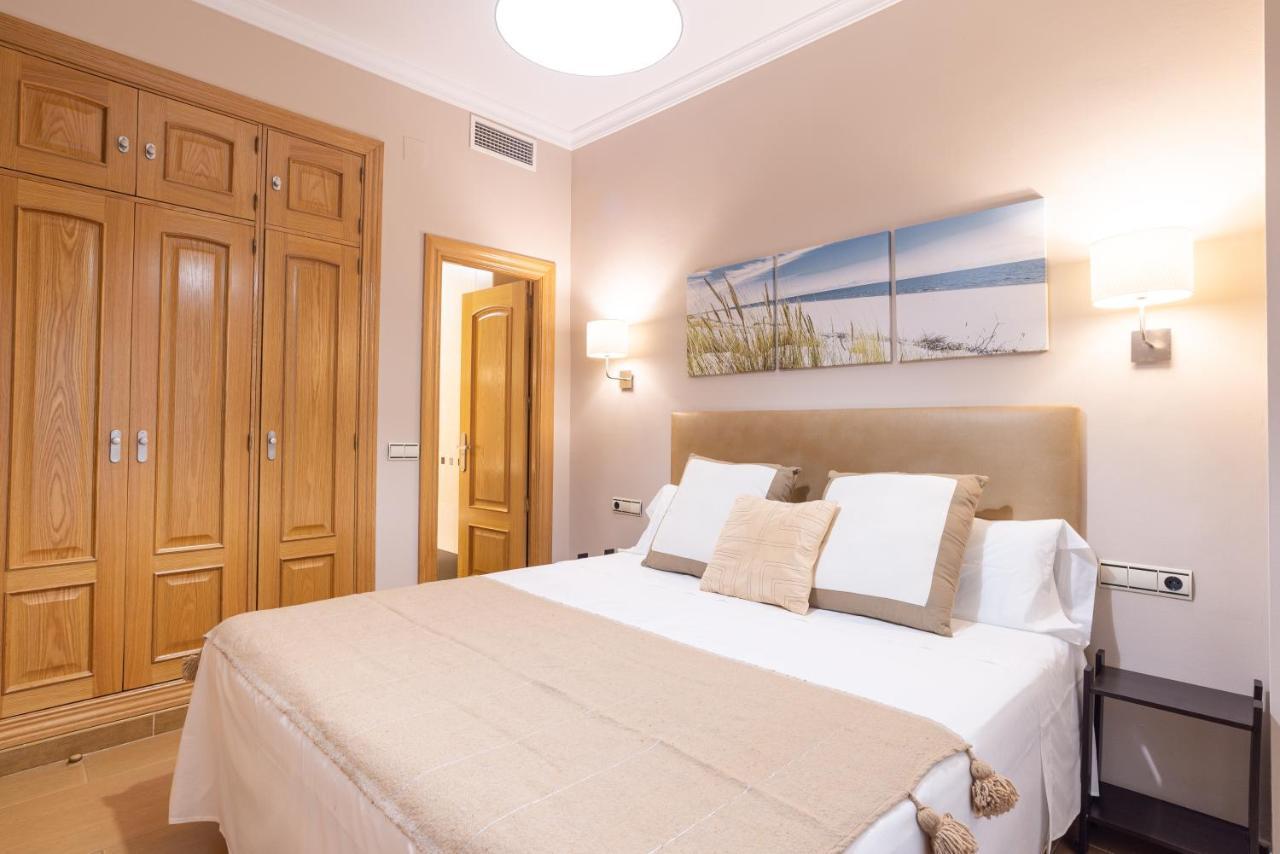Dobo Malaga Puerto Apartment Exterior photo