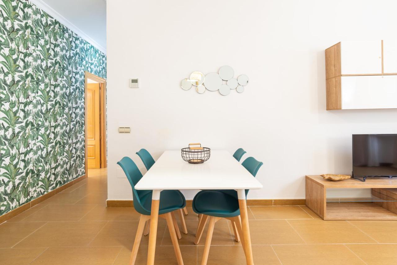 Dobo Malaga Puerto Apartment Exterior photo
